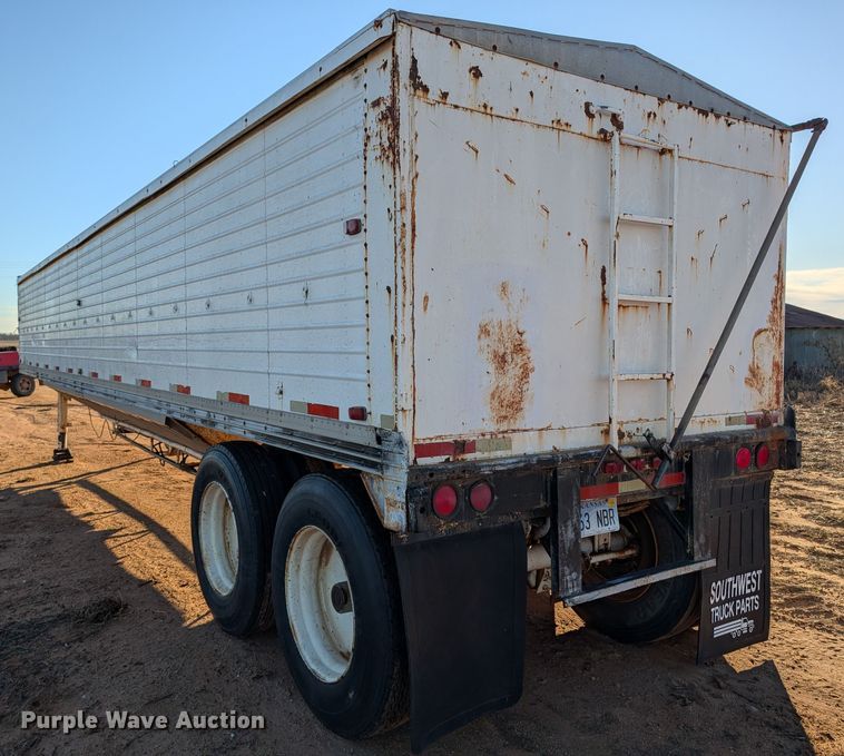 image for item ZA0516 1976 Timpte grain trailer