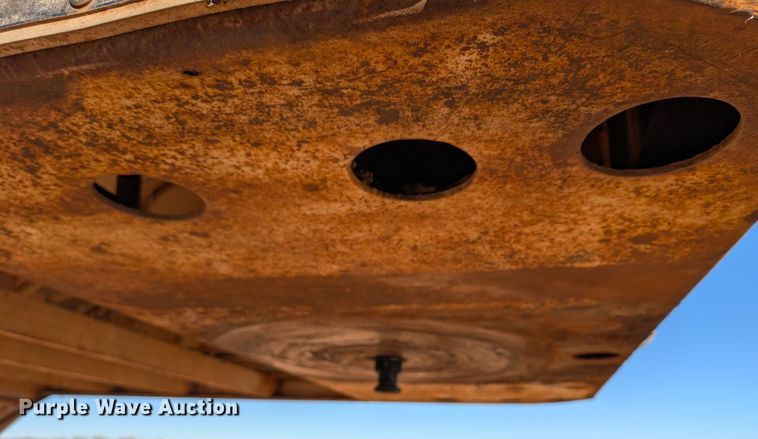 image for item ZA0516 1976 Timpte grain trailer