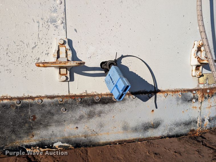 image for item ZA0516 1976 Timpte grain trailer