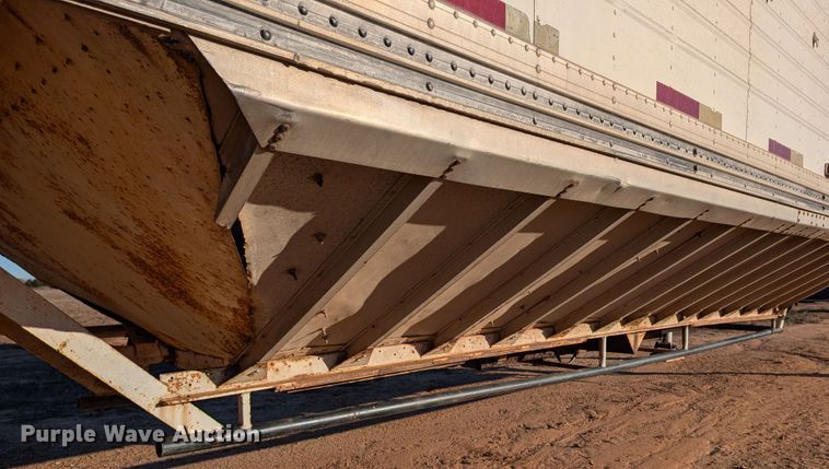 image for item ZA0516 1976 Timpte grain trailer