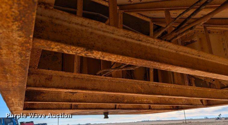 image for item ZA0516 1976 Timpte grain trailer