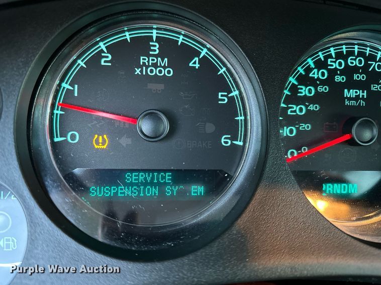 image for item DF8439 2012 GMC Yukon Denali SUV