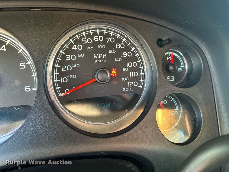 image for item DF8439 2012 GMC Yukon Denali SUV