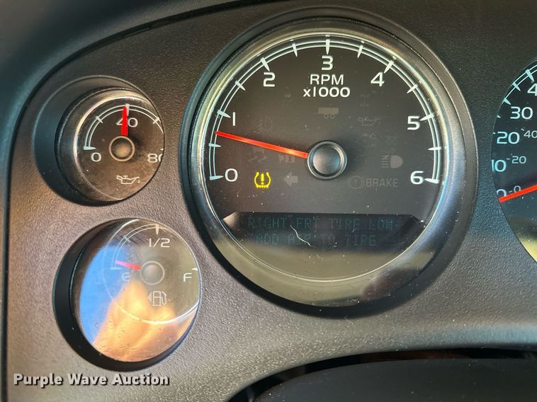 image for item DF8439 2012 GMC Yukon Denali SUV