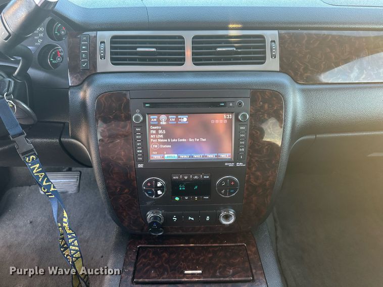 image for item DF8439 2012 GMC Yukon Denali SUV