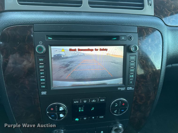 image for item DF8439 2012 GMC Yukon Denali SUV