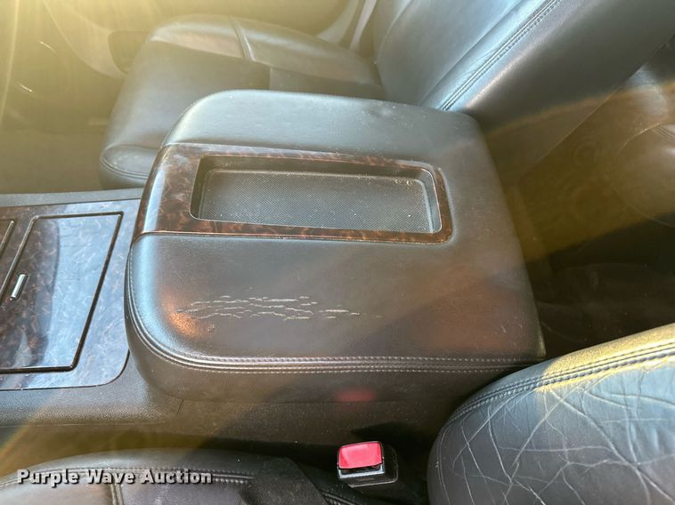 image for item DF8439 2012 GMC Yukon Denali SUV