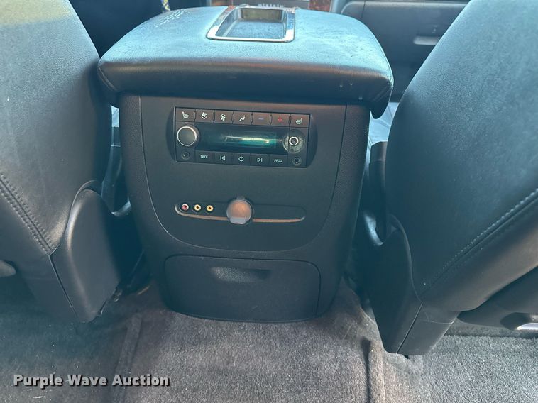 image for item DF8439 2012 GMC Yukon Denali SUV