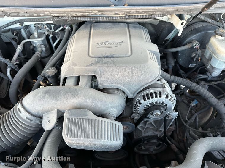 image for item DF8439 2012 GMC Yukon Denali SUV