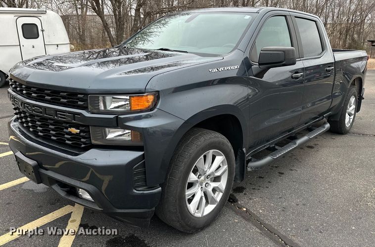 image for item DF8446 2020 Chevrolet Silverado 1500 Crew Cab pickup truck