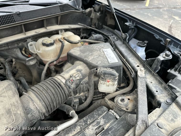 image for item DF8446 2020 Chevrolet Silverado 1500 Crew Cab pickup truck