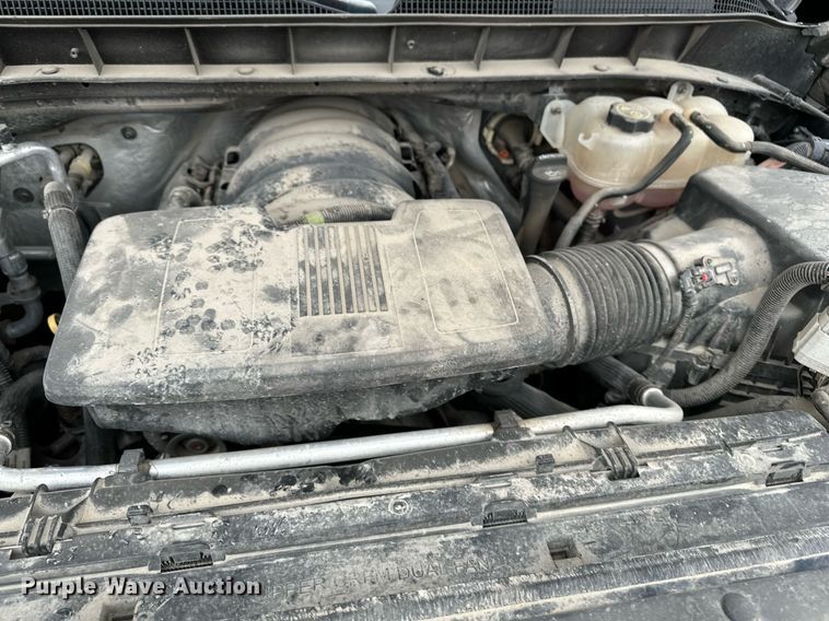 image for item DF8446 2020 Chevrolet Silverado 1500 Crew Cab pickup truck