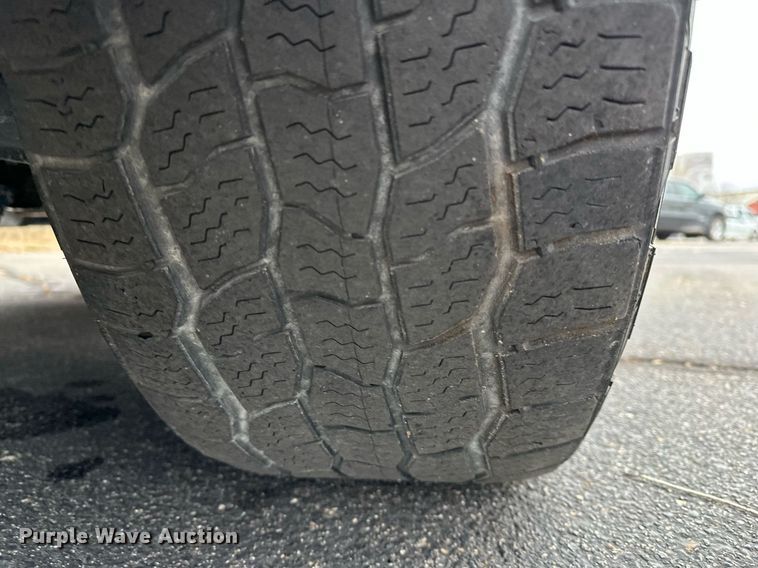 image for item DF8446 2020 Chevrolet Silverado 1500 Crew Cab pickup truck