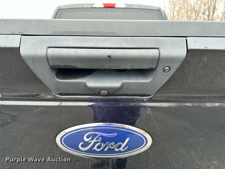 image for item DF8447 2020 Ford F150 SuperCrew pickup truck