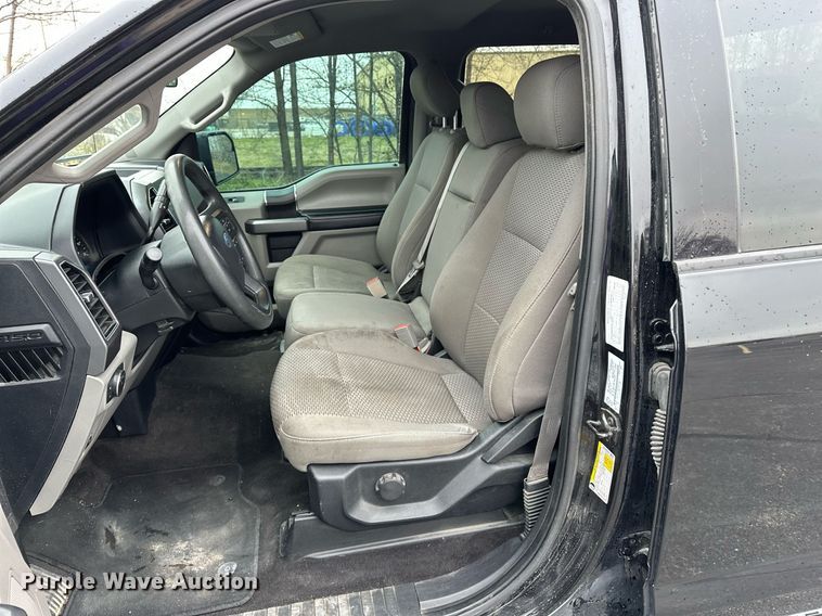 image for item DF8447 2020 Ford F150 SuperCrew pickup truck