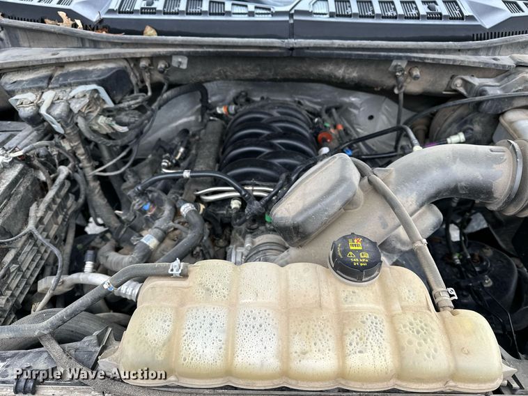 image for item DF8447 2020 Ford F150 SuperCrew pickup truck