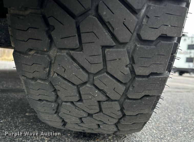 image for item DF8447 2020 Ford F150 SuperCrew pickup truck