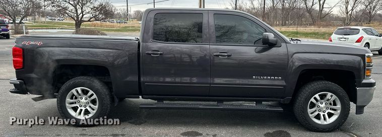 image for item DF8448 2015 Chevrolet Silverado 1500 Crew Cab pickup truck