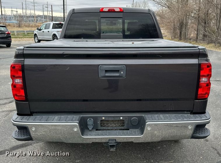 image for item DF8448 2015 Chevrolet Silverado 1500 Crew Cab pickup truck