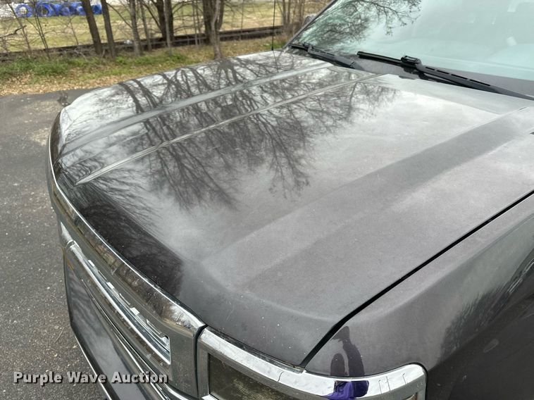 image for item DF8448 2015 Chevrolet Silverado 1500 Crew Cab pickup truck