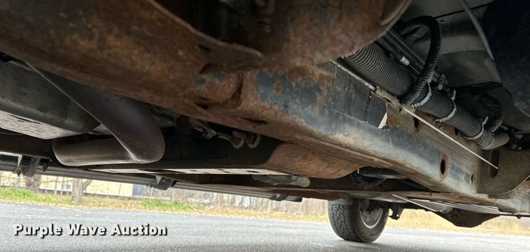 image for item DF8448 2015 Chevrolet Silverado 1500 Crew Cab pickup truck