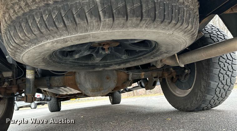 image for item DF8448 2015 Chevrolet Silverado 1500 Crew Cab pickup truck