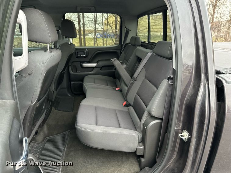 image for item DF8448 2015 Chevrolet Silverado 1500 Crew Cab pickup truck