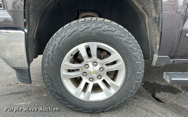 image for item DF8448 2015 Chevrolet Silverado 1500 Crew Cab pickup truck