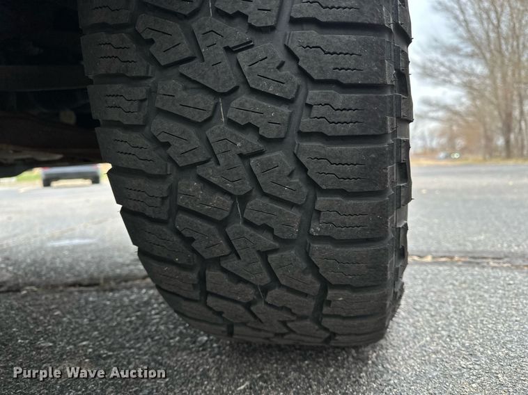 image for item DF8448 2015 Chevrolet Silverado 1500 Crew Cab pickup truck