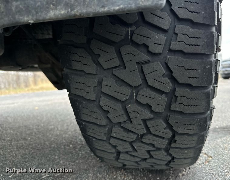 image for item DF8448 2015 Chevrolet Silverado 1500 Crew Cab pickup truck