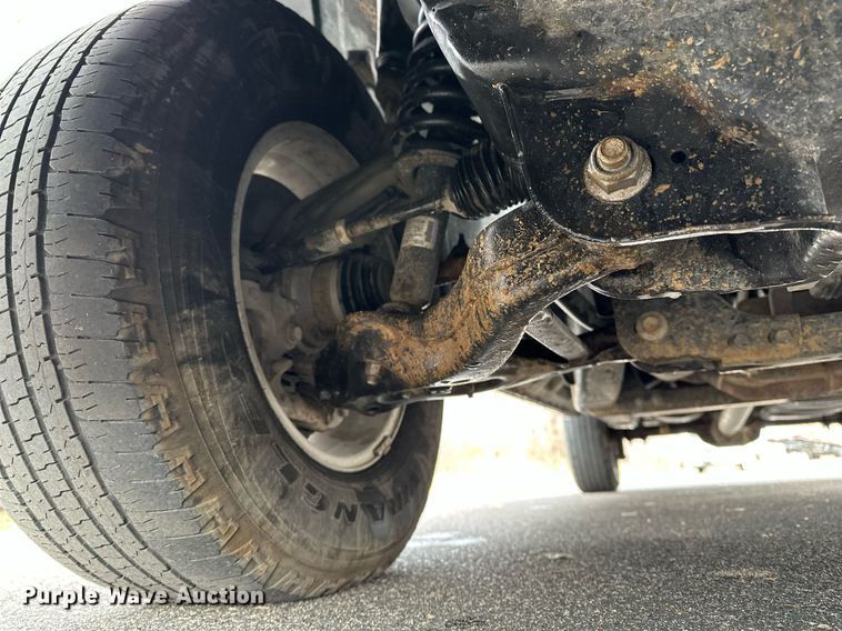 image for item DF8449 2019 Ford F150 SuperCrew pickup truck