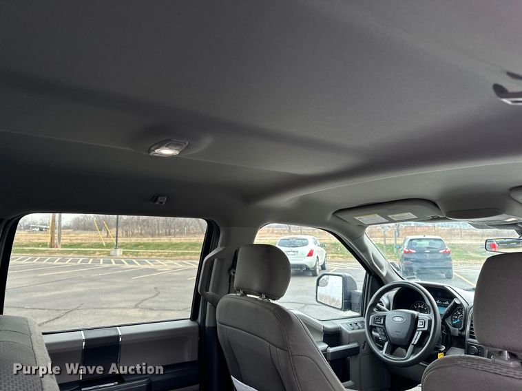 image for item DF8449 2019 Ford F150 SuperCrew pickup truck