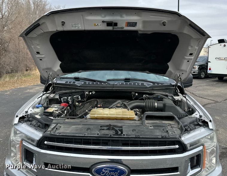 image for item DF8449 2019 Ford F150 SuperCrew pickup truck