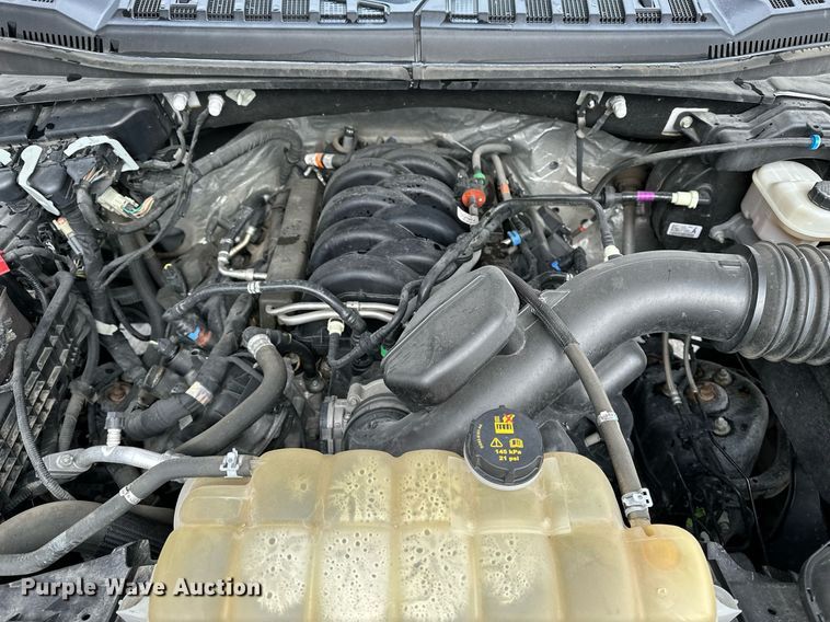 image for item DF8449 2019 Ford F150 SuperCrew pickup truck