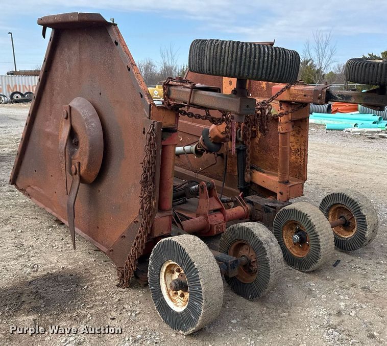 image for item DJ9737 Brush Hog 7030 batwing rotary mower