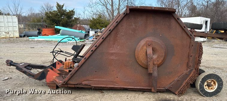 image for item DJ9737 Brush Hog 7030 batwing rotary mower