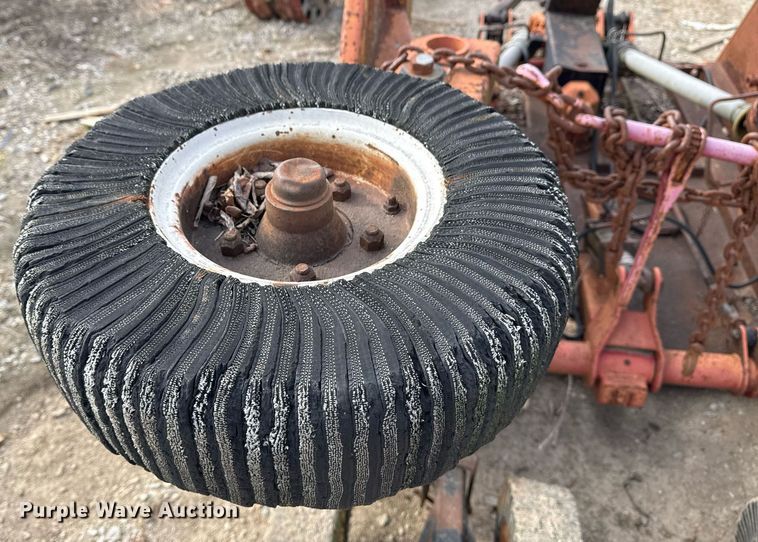 image for item DJ9737 Brush Hog 7030 batwing rotary mower