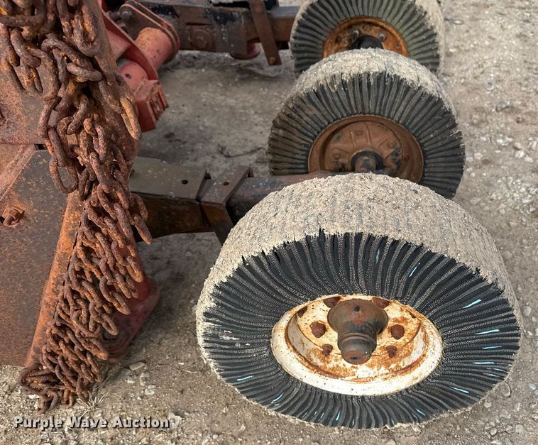 image for item DJ9737 Brush Hog 7030 batwing rotary mower