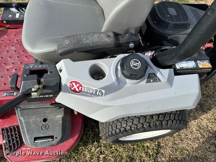 image for item DO0035 eXmark Radius ZTR lawn mower