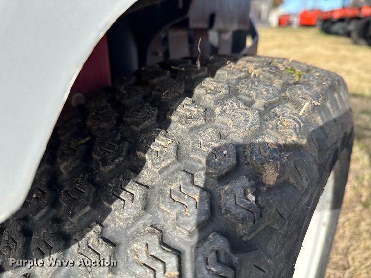 image for item DO0035 eXmark Radius ZTR lawn mower