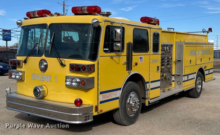 image for item DO0037 1986 Sutphen Deluge pumper fire truck