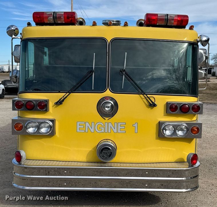 image for item DO0037 1986 Sutphen Deluge pumper fire truck