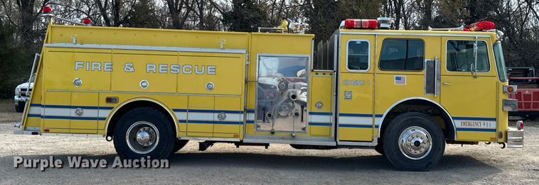 image for item DO0037 1986 Sutphen Deluge pumper fire truck