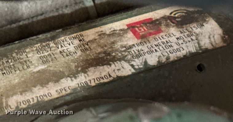 image for item DO0037 1986 Sutphen Deluge pumper fire truck