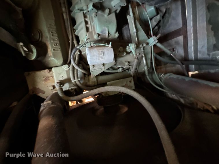 image for item DO0037 1986 Sutphen Deluge pumper fire truck