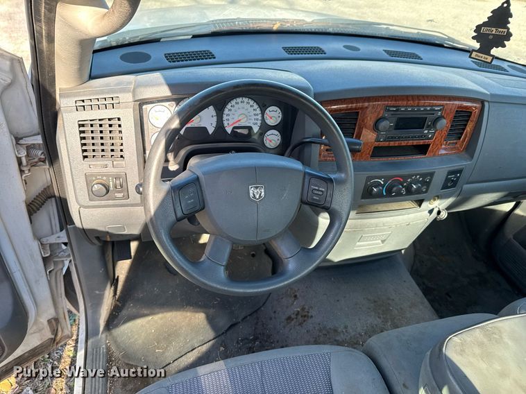 image for item DO0048 2006 Dodge Ram 1500 pickup truck