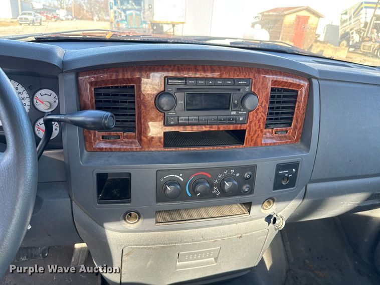 image for item DO0048 2006 Dodge Ram 1500 pickup truck