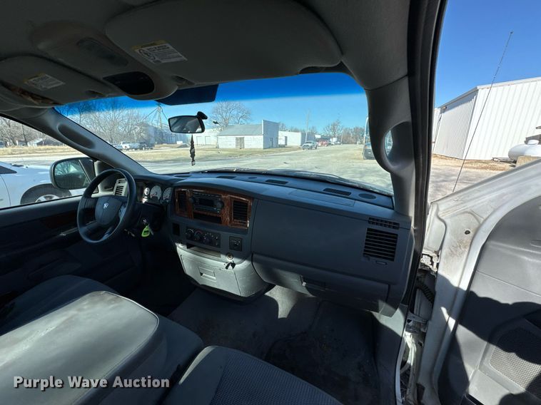 image for item DO0048 2006 Dodge Ram 1500 pickup truck