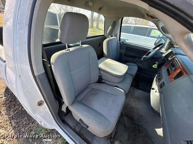 image for item DO0048 2006 Dodge Ram 1500 pickup truck