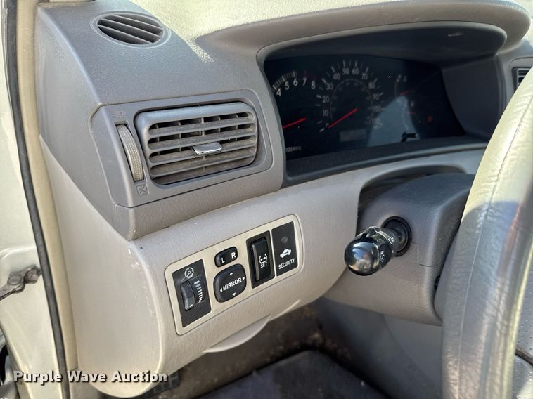 image for item DO0049 2008 Toyota Corolla 